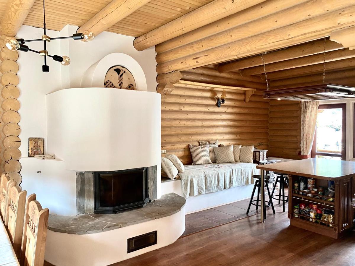Chalet Four Seasons Villa Tatariv Eksteriør billede