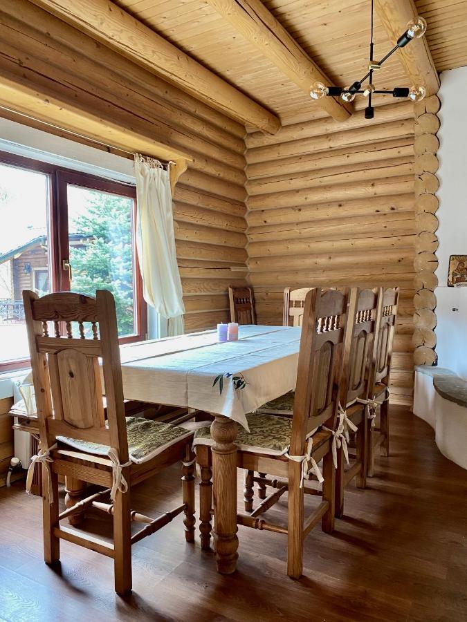 Chalet Four Seasons Villa Tatariv Eksteriør billede
