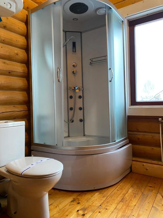 Chalet Four Seasons Villa Tatariv Eksteriør billede