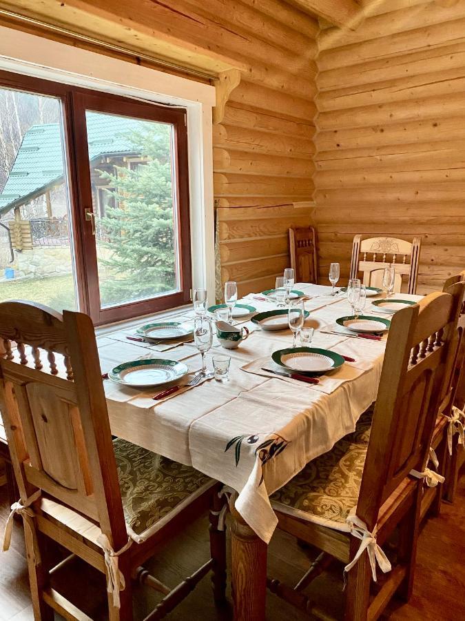Chalet Four Seasons Villa Tatariv Eksteriør billede